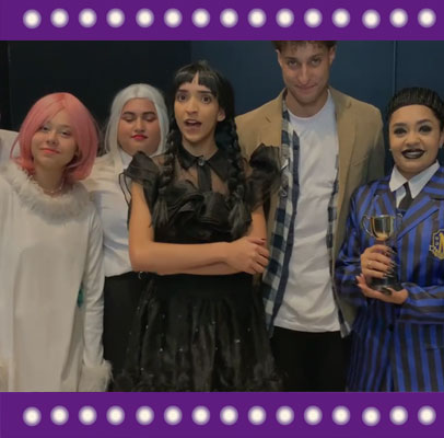 Teatro na Escola - Wandinha Addams